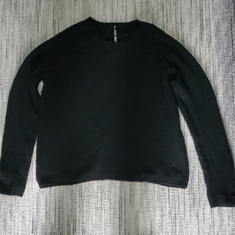 Classic Black Sweater KUHL Sonata Pointelle Size XL